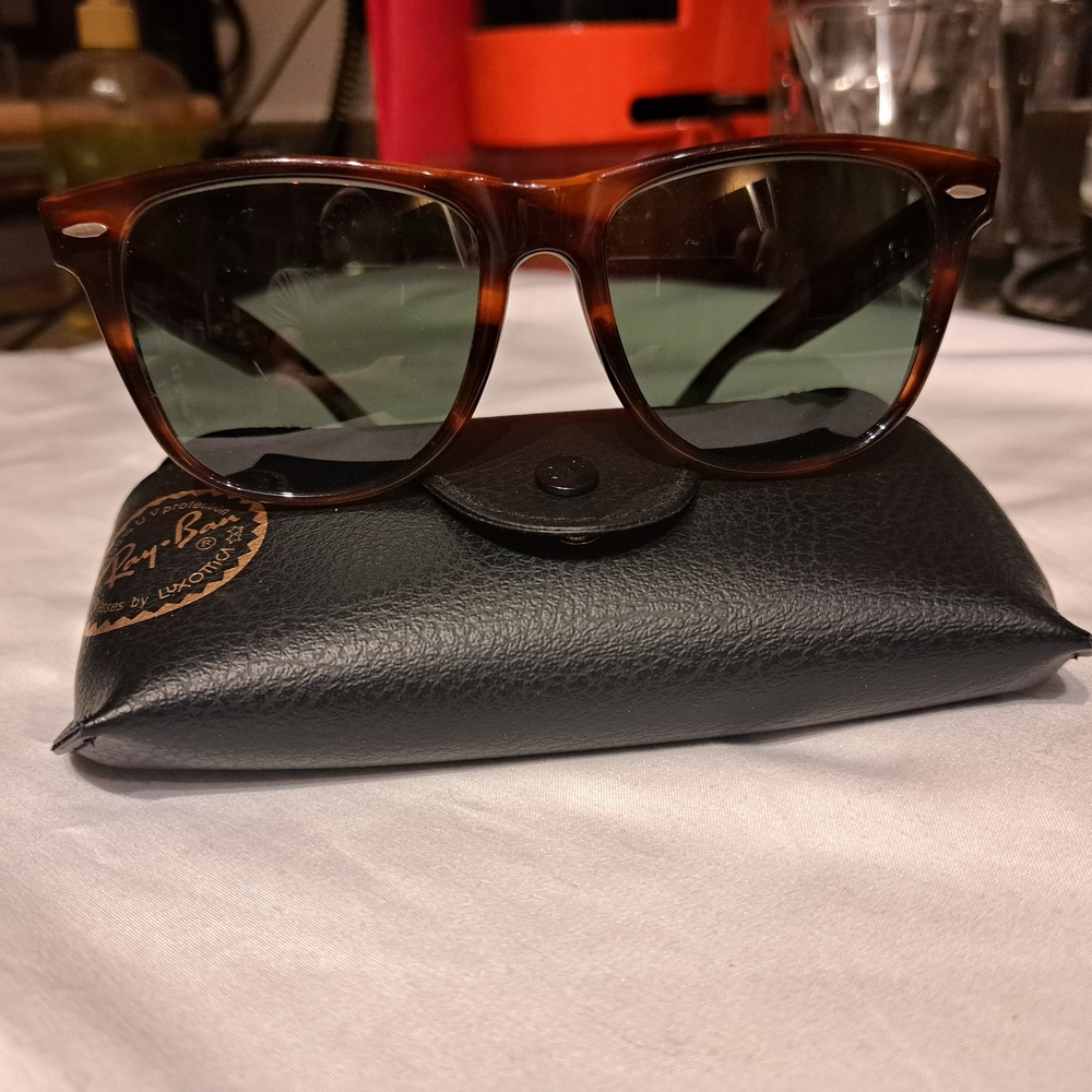 Ray-Ban Tortoise Shell Sunglasses